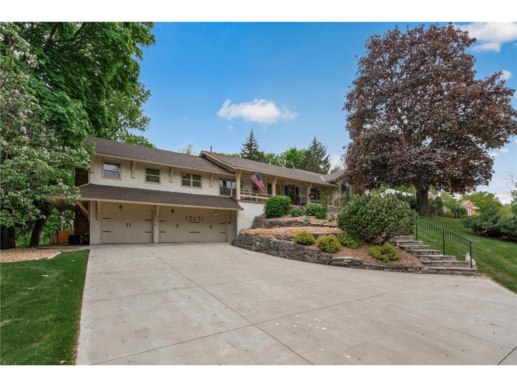 13651 Oakwood Curve Burnsville MN 55337 7073453 image2