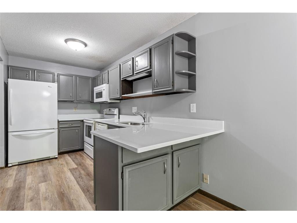 13656 74th Place N Maple Grove MN 55311 7082041 image2
