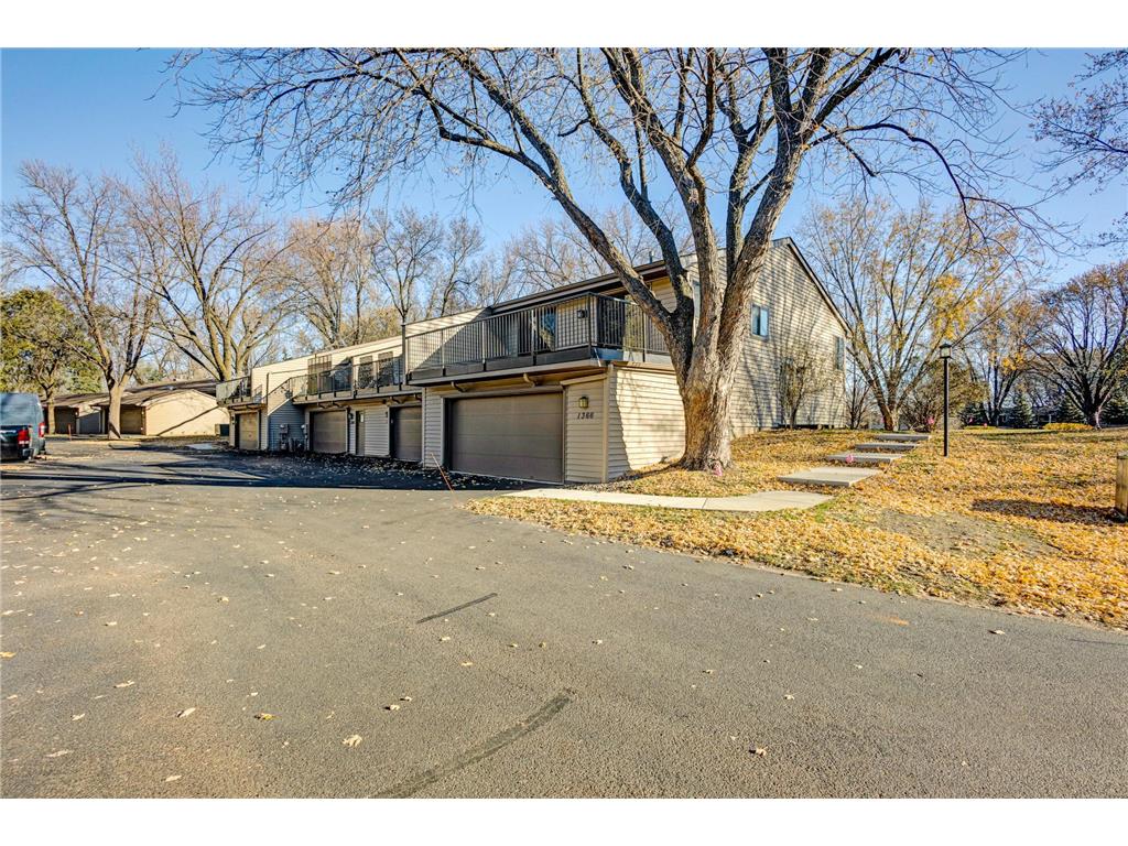 1366 Arden View Drive Arden Hills MN 55112 6817173 image1