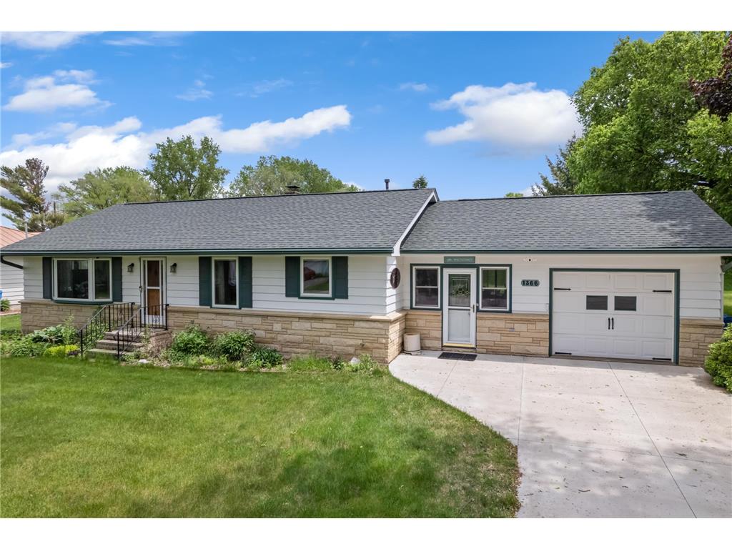 1366 Lorrai Drive Winona MN 55987 7076689 image1
