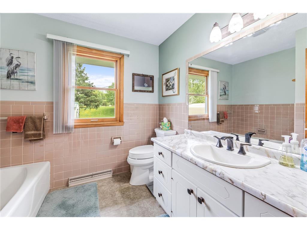 1366 Lorrai Drive Winona MN 55987 7076689 image13