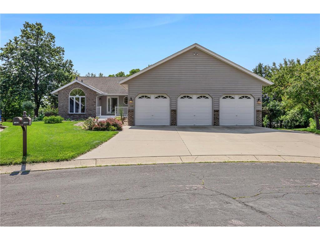 1366 Westwood Road NW Hutchinson MN 55350 6760357 image1