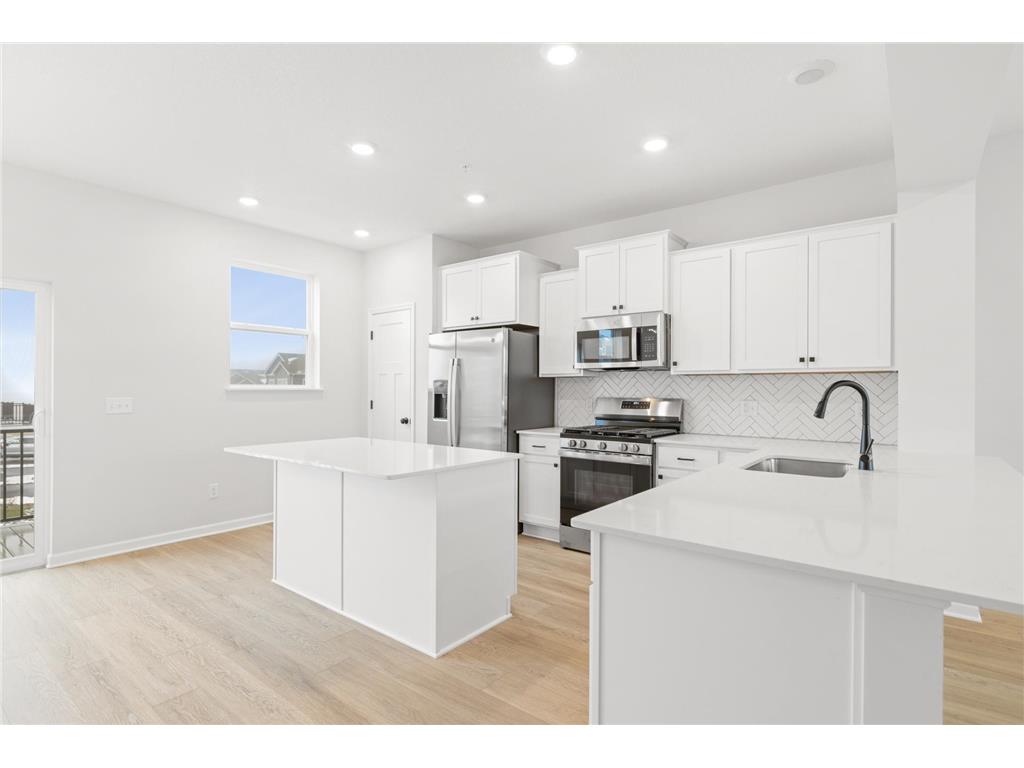 13667 Pine Drive Rogers MN 55374 6656809 image1