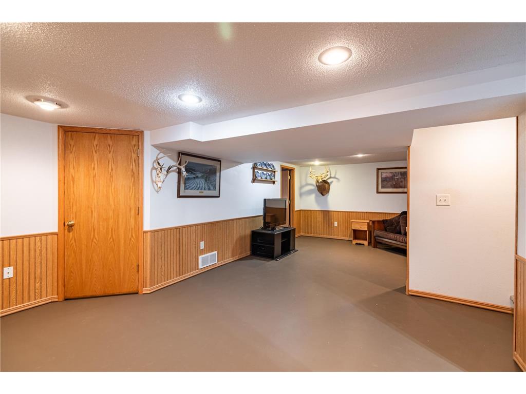 1367 County 25 La Crescent MN 55947 7054032 image19