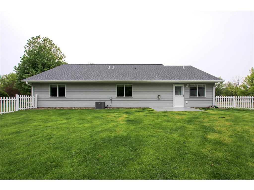 1367 Heritage Avenue NW Hutchinson MN 55350 7068425 image4
