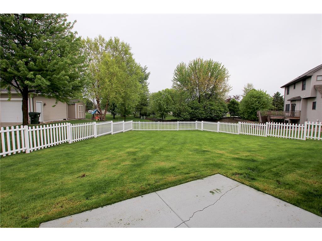 1367 Heritage Avenue NW Hutchinson MN 55350 7068425 image5
