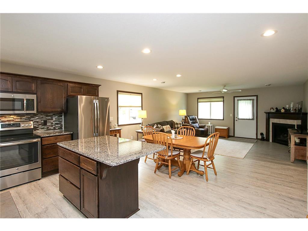 1367 Heritage Avenue NW Hutchinson MN 55350 7068425 image9