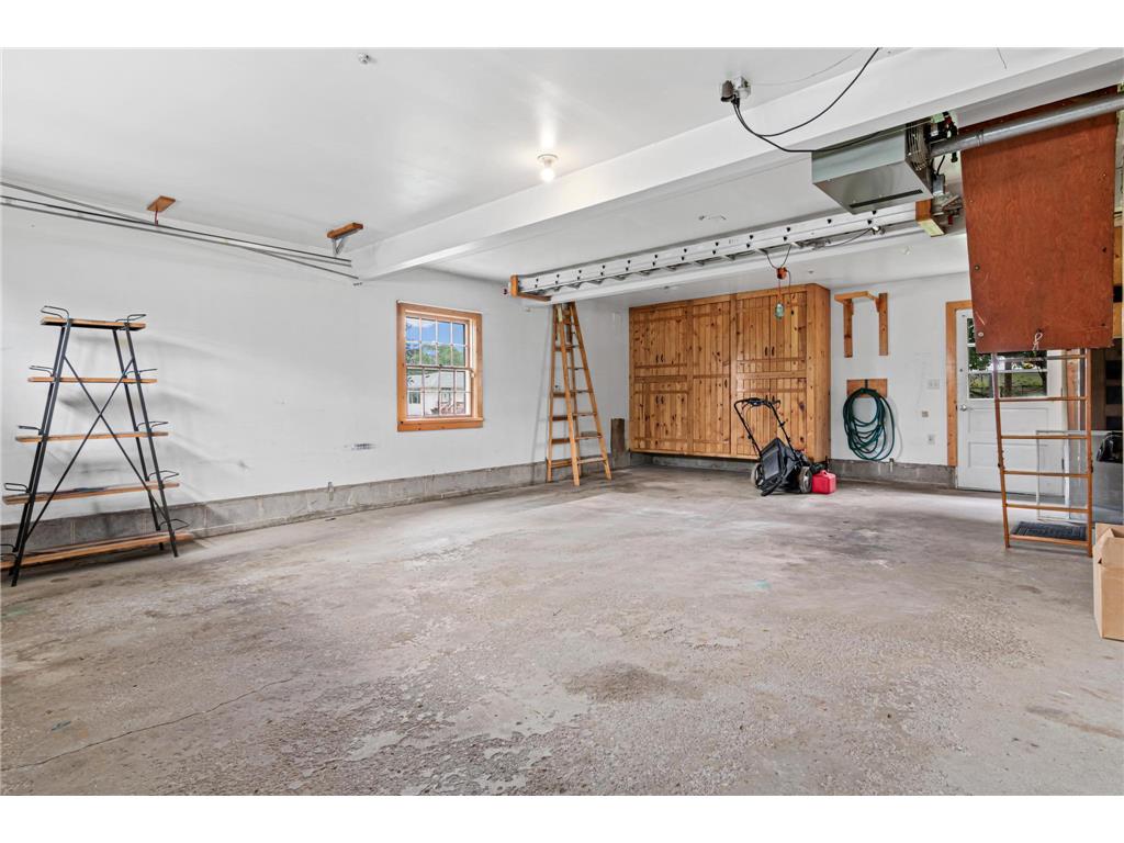 1367 Price Avenue E Maplewood MN 55109 7100800 image24