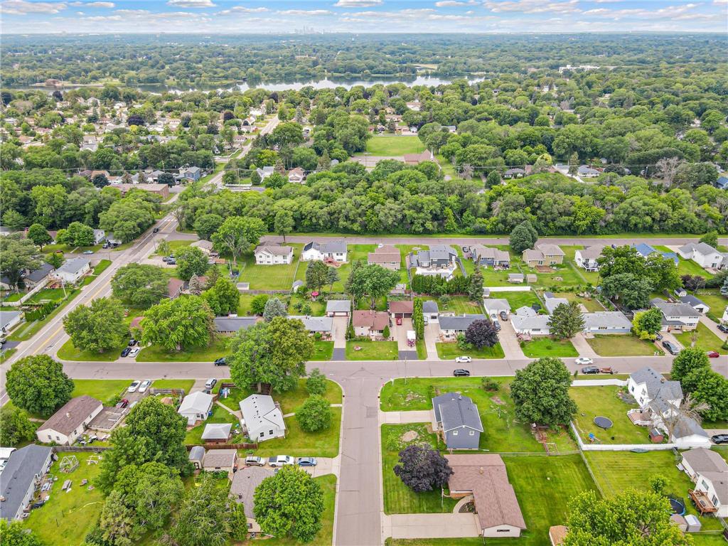 1367 Price Avenue E Maplewood MN 55109 7100800 image36