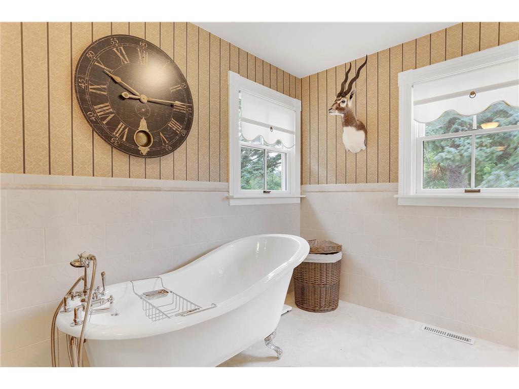 13670 122nd Street Norwood Young America MN 55368 - Barlous 7032320 image36