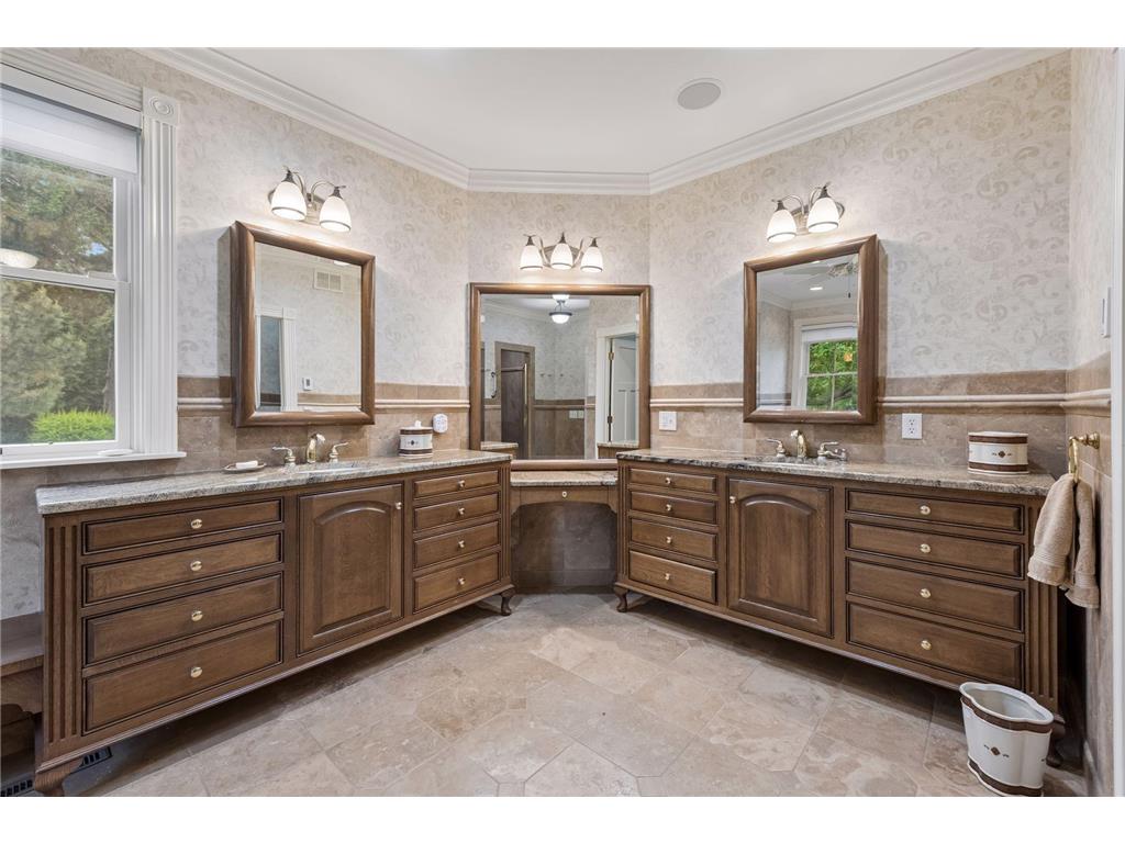 13670 122nd Street Norwood Young America MN 55368 - Barlous 7089675 image28