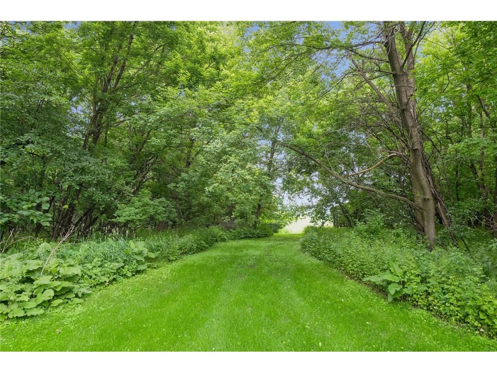 13670 122nd Street Norwood Young America MN 55368 - Barlous 7089675 image57