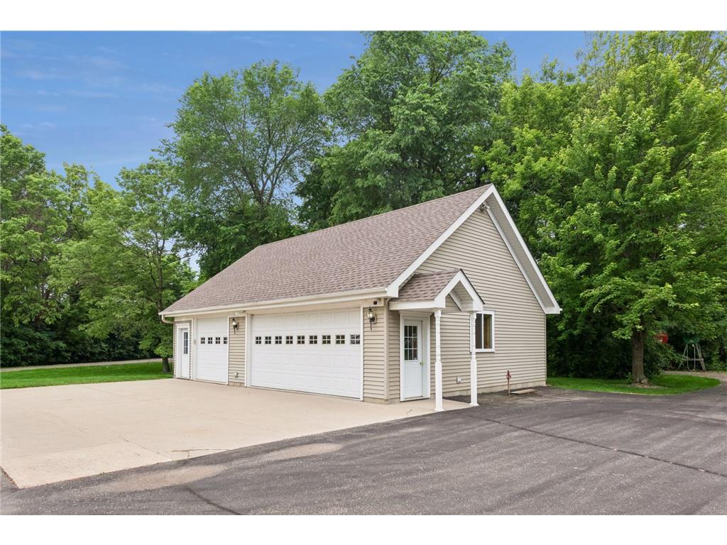 13670 122nd Street Norwood Young America MN 55368 - Barlous 7089675 image60