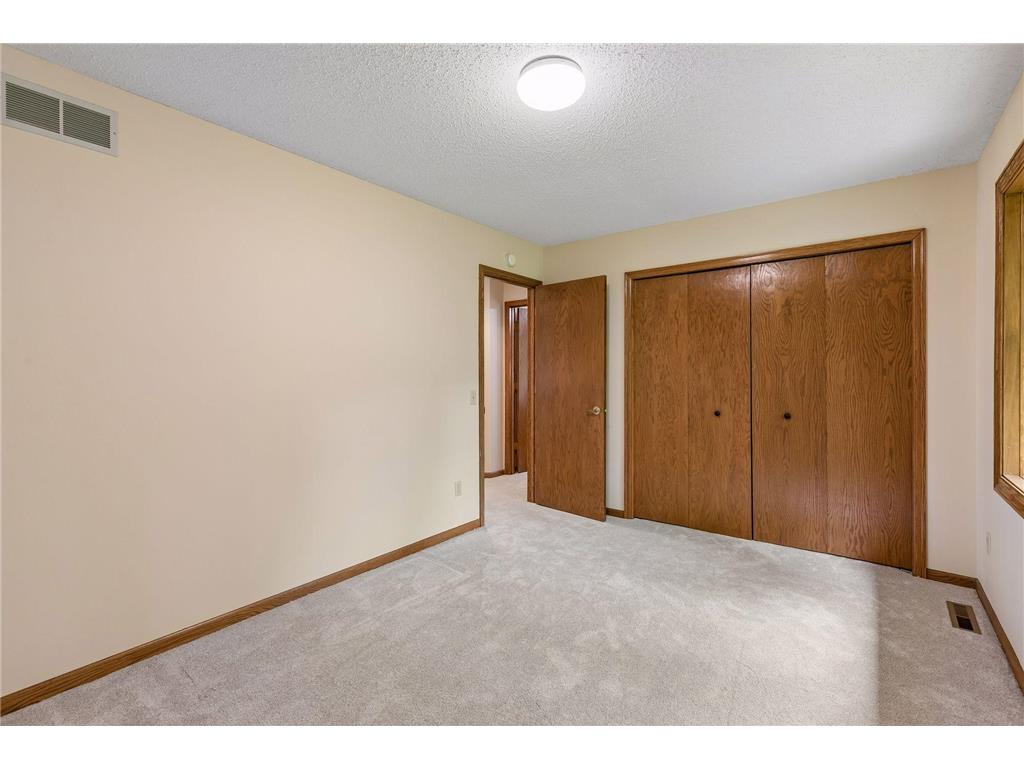 13673 Duluth Drive Apple Valley MN 55124 7088151 image38