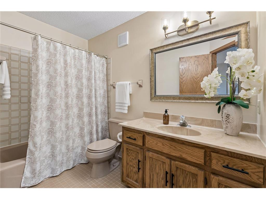 13673 Duluth Drive Apple Valley MN 55124 7088151 image42
