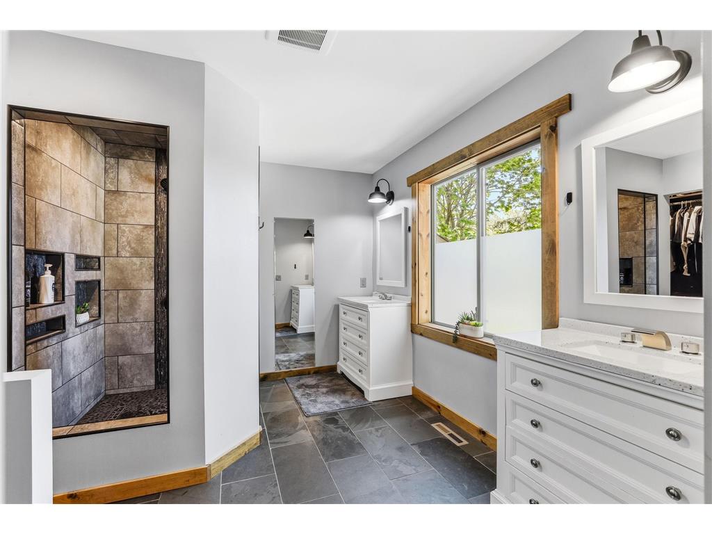 13676 Marigold Street NW Andover MN 55304 7067112 image17