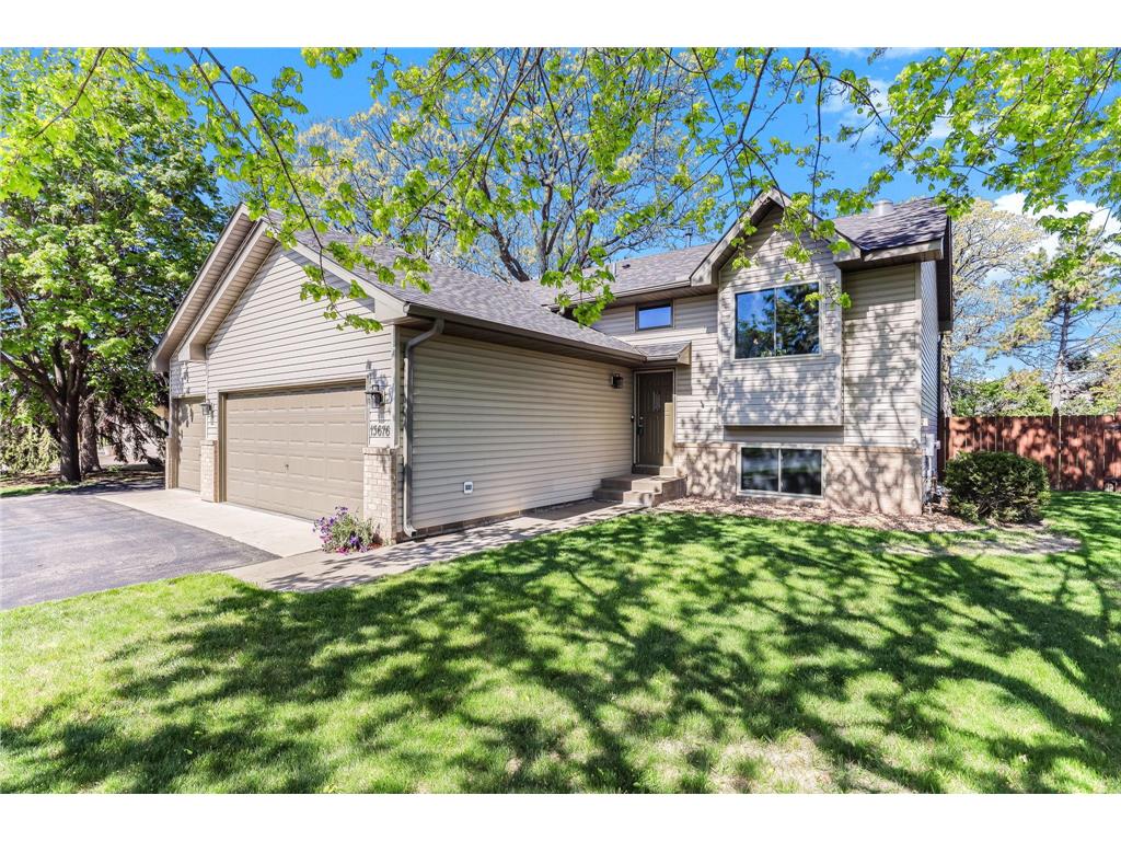 13676 Marigold Street NW Andover MN 55304 7067112 image3