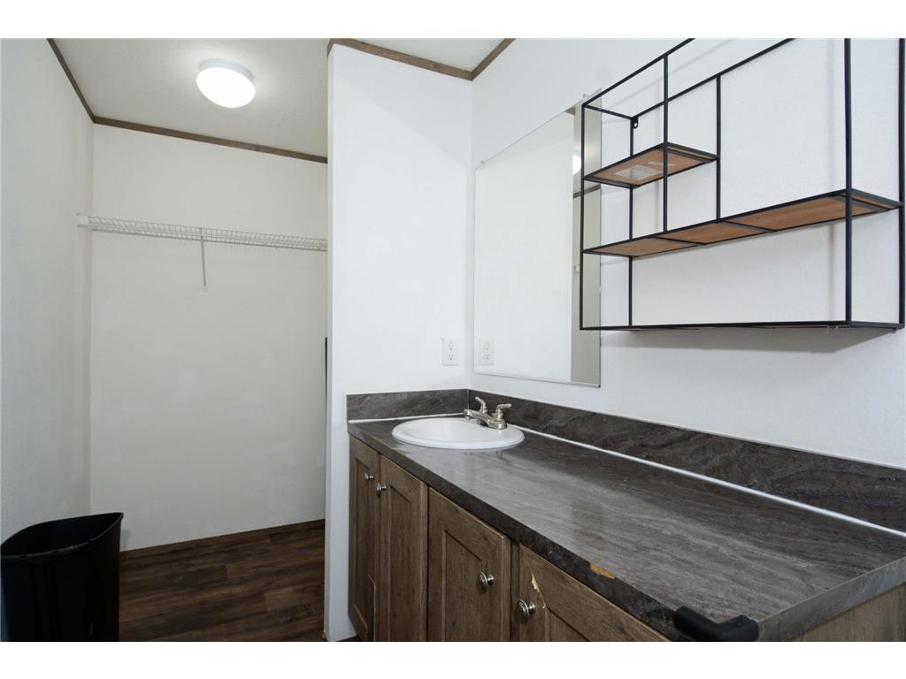 1368 96th Lane NE Blaine MN 55434 6817910 image20