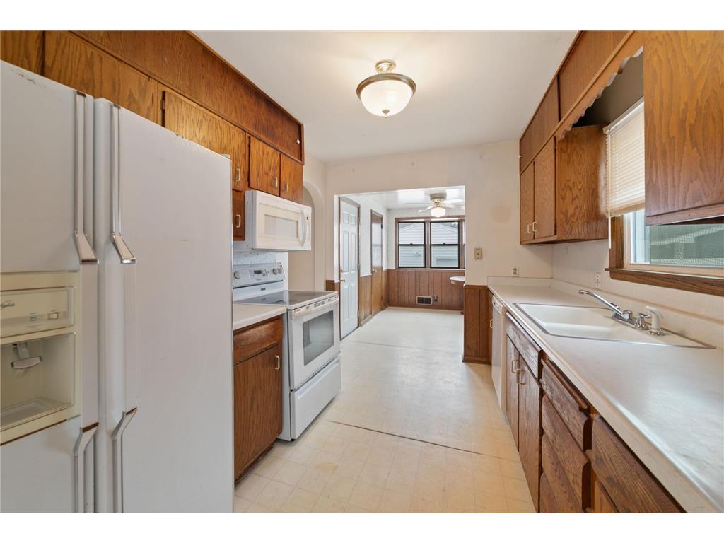 1368 Hartford Avenue Saint Paul MN 55116 7031809 image10