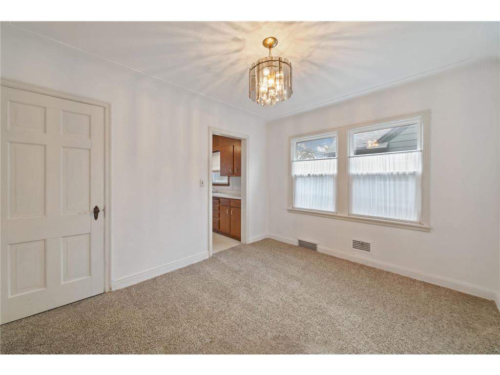 1368 Hartford Avenue Saint Paul MN 55116 7031809 image9