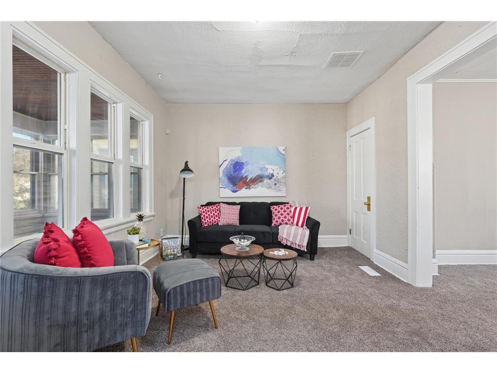 1368 Payne Avenue Saint Paul MN 55130 7071720 image7