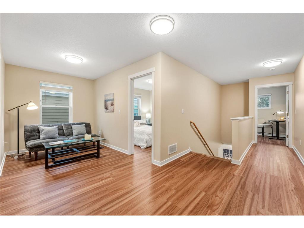 1368 Winthrop Street N #2 Saint Paul MN 55119 6817478 image13