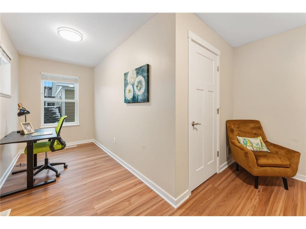 1368 Winthrop Street N #2 Saint Paul MN 55119 6817478 image18