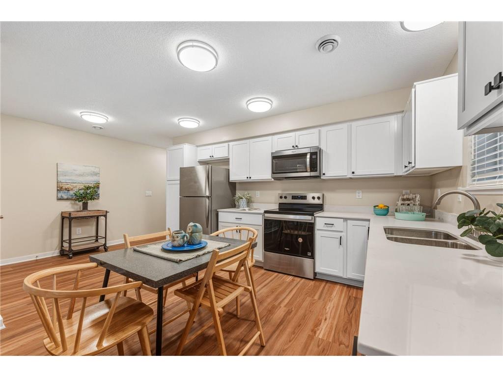 1368 Winthrop Street N #2 Saint Paul MN 55119 6817478 image2