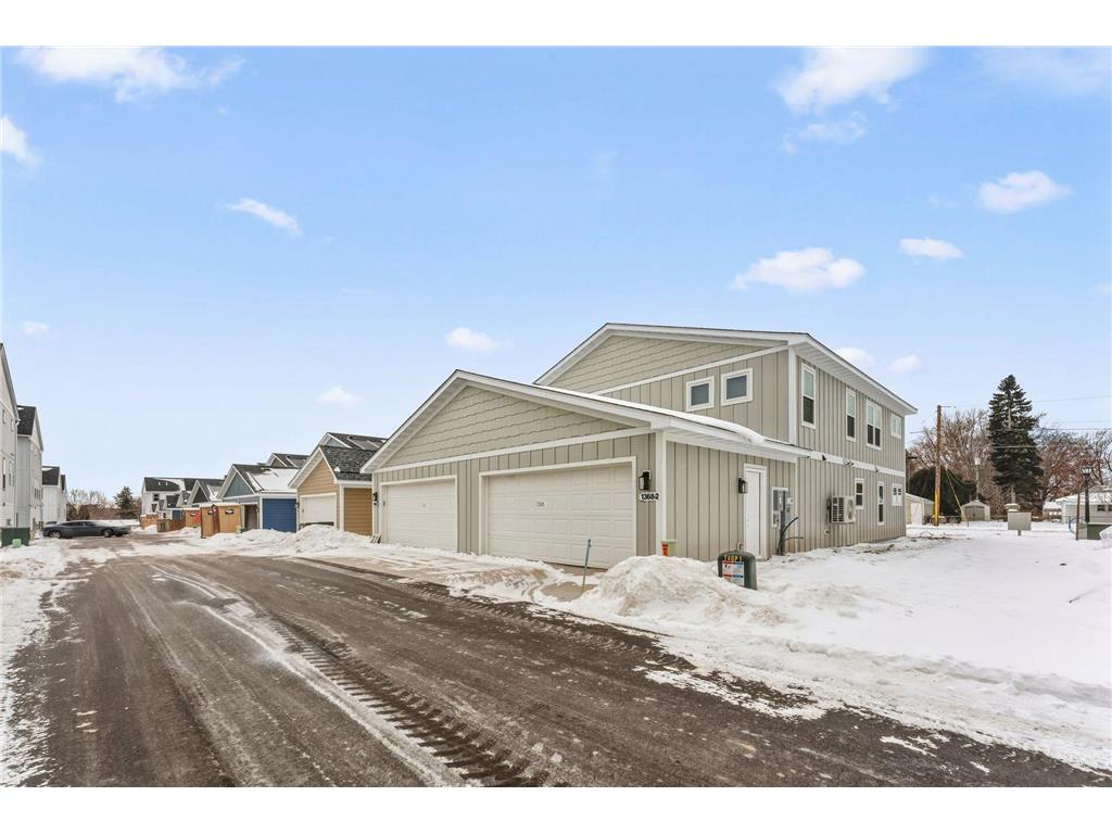 1368 Winthrop Street N #2 Saint Paul MN 55119 6817478 image25