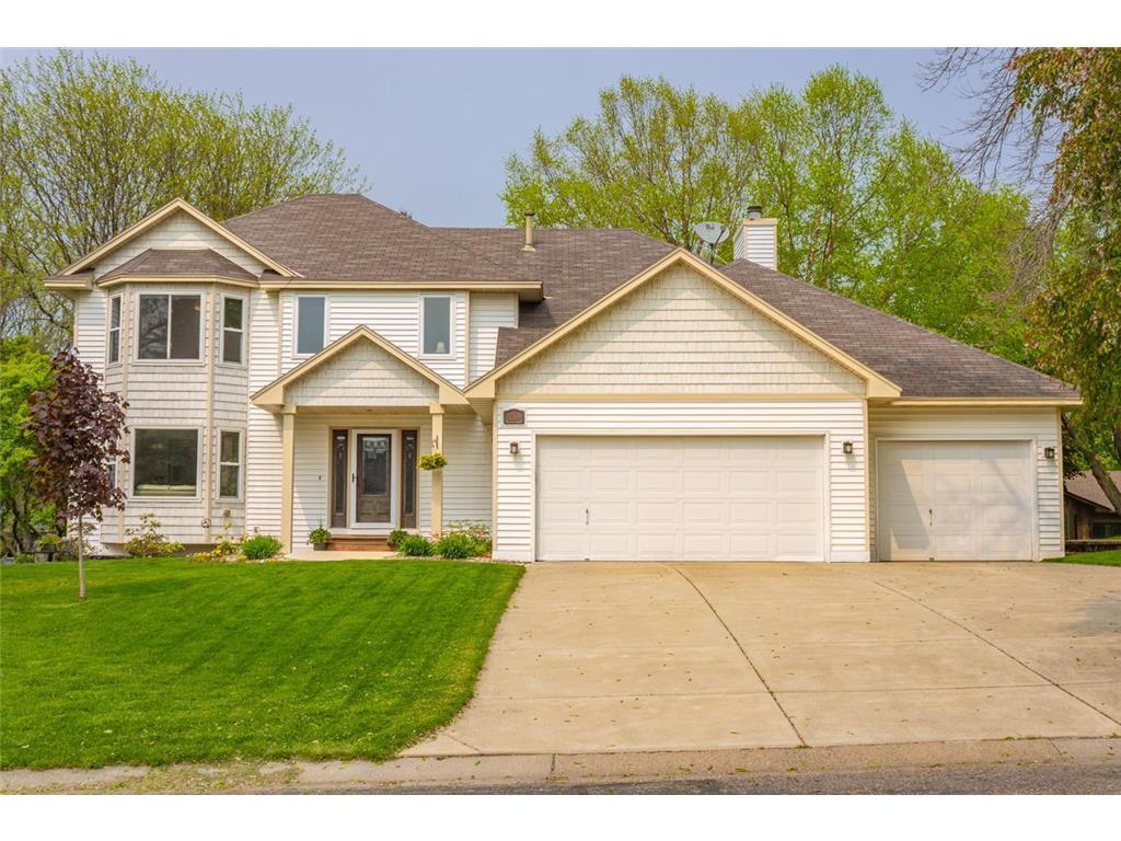 1369 Interlachen Drive Eagan MN 55123 6351427 image1
