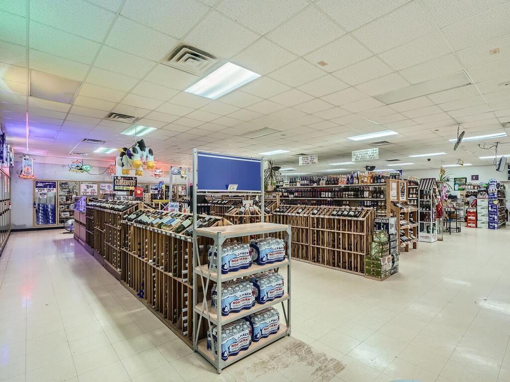 1369 Main Street Saint Joseph Twp WI 54082 6810197 image16