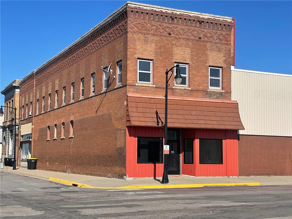 137 1st Street SE Fairfax MN 55332 6721353 image1