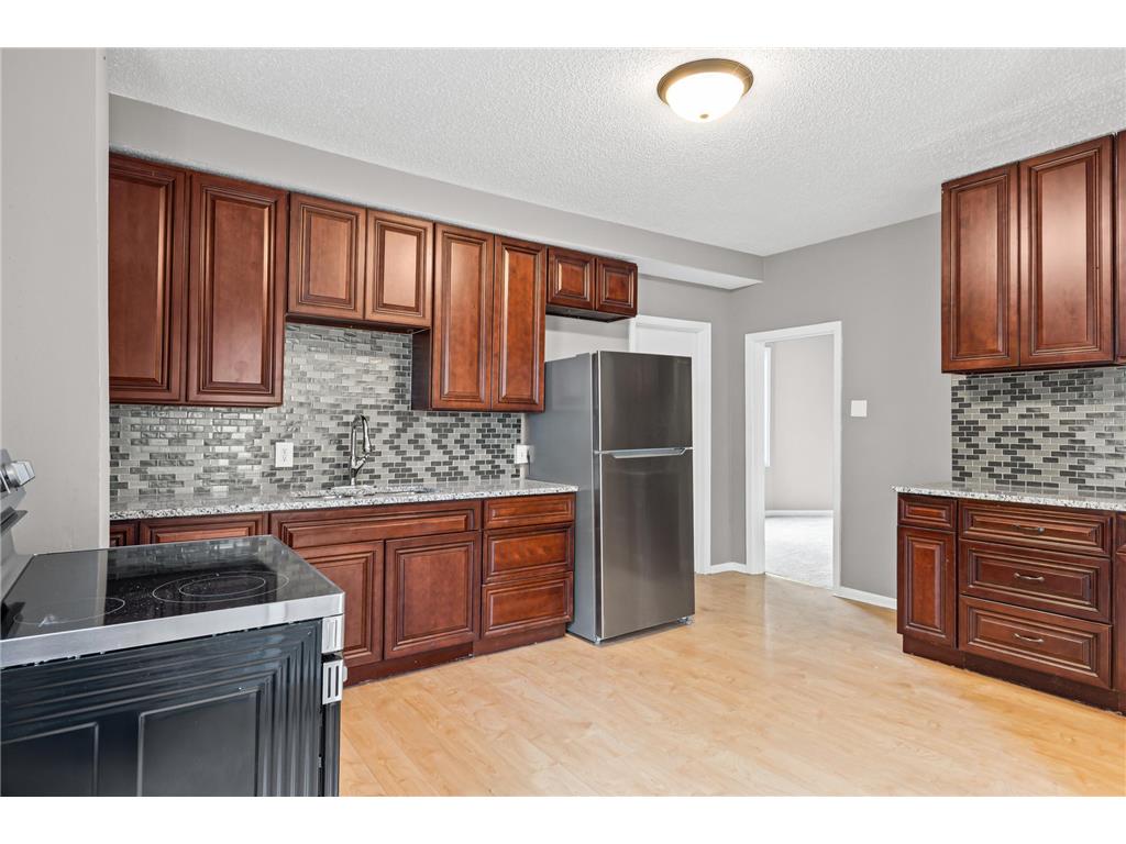 137 Cayuga Street Saint Paul MN 55117 6807934 image11