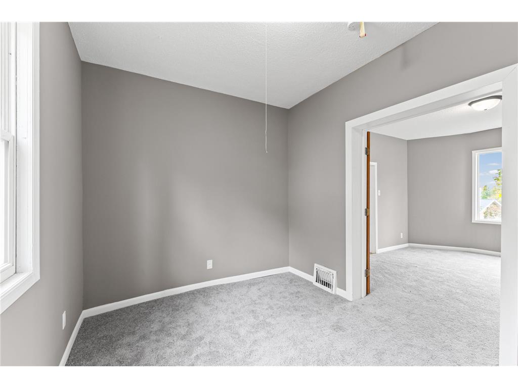 137 Cayuga Street Saint Paul MN 55117 6807934 image18