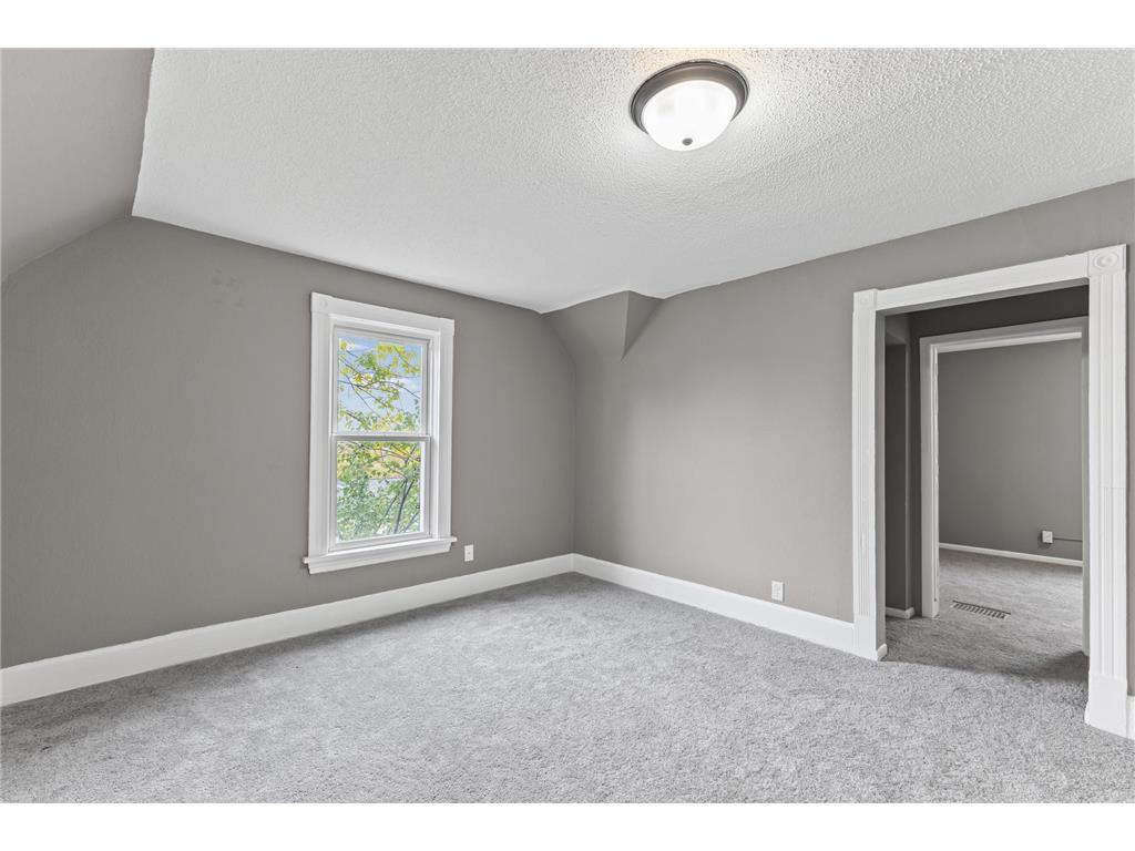 137 Cayuga Street Saint Paul MN 55117 6807934 image24