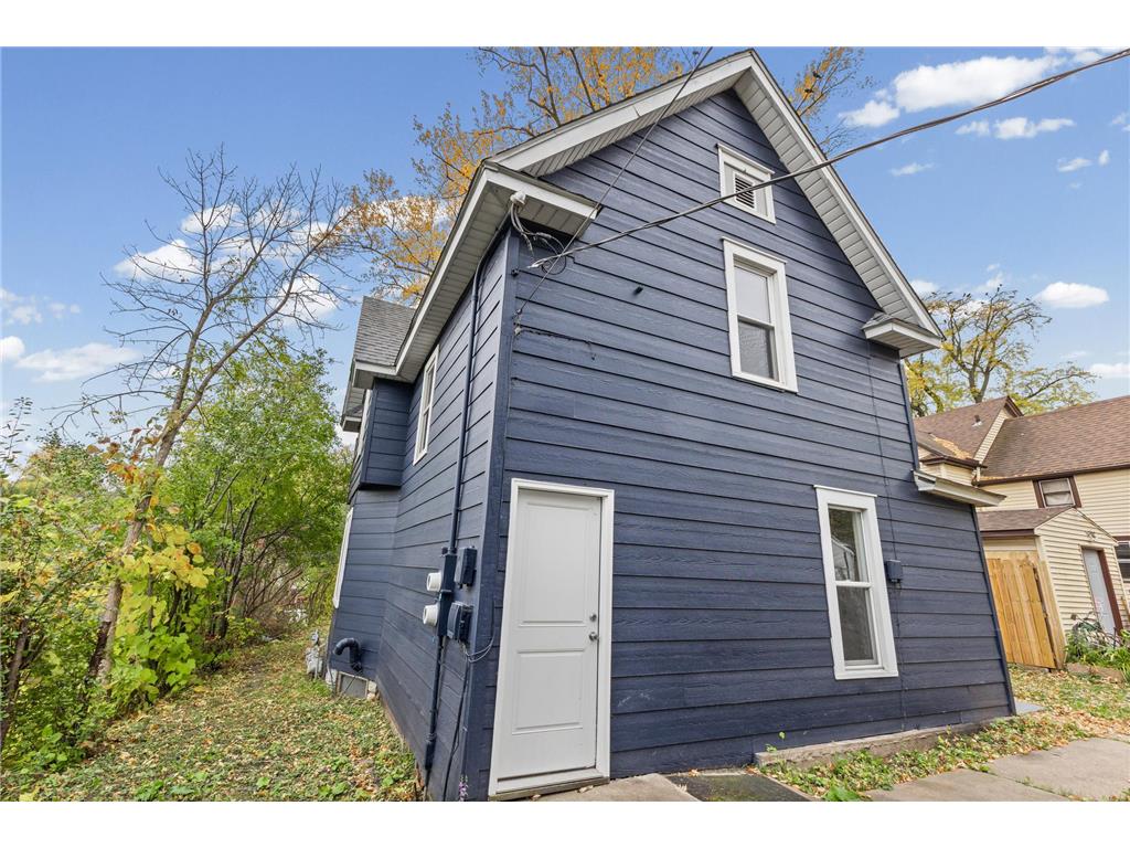 137 Cayuga Street Saint Paul MN 55117 6807934 image3