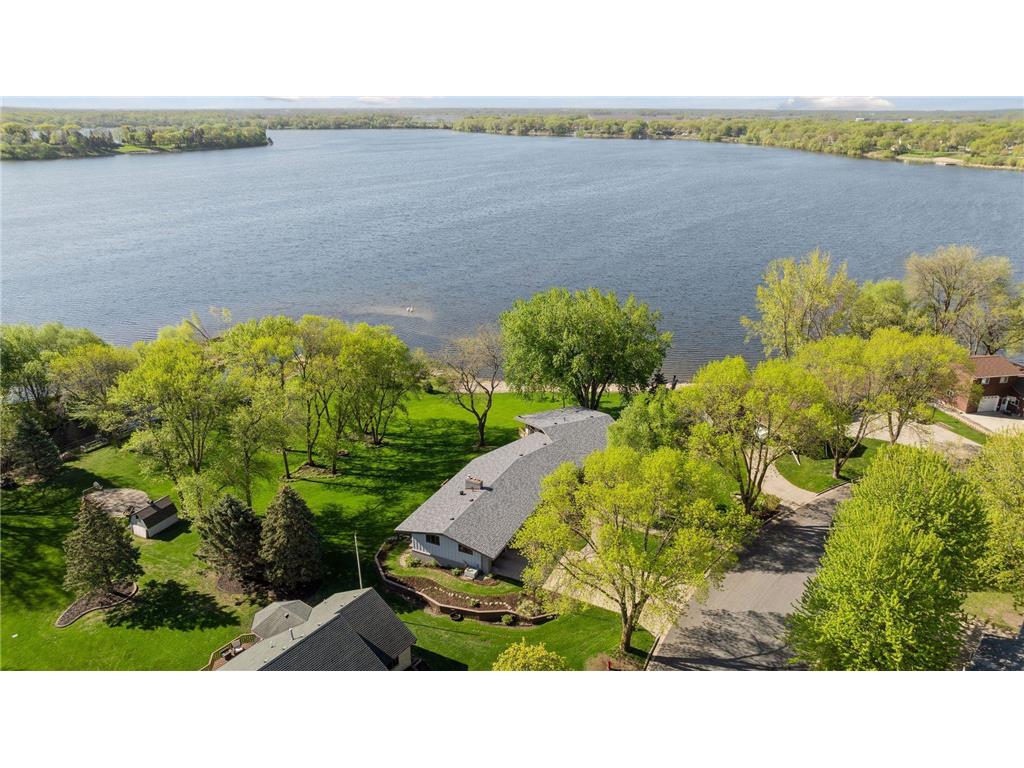 137 Fairlawn Avenue E Winsted MN 55395 - Winsted 6719921 image1