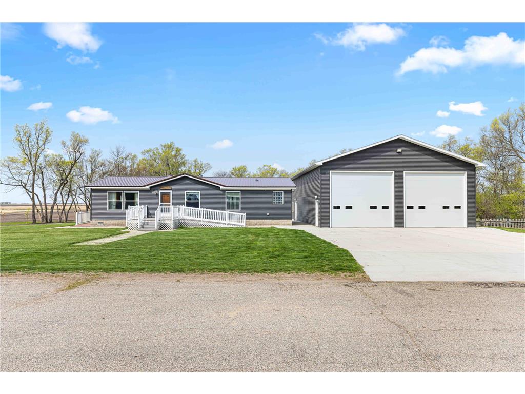 137 Roosevelt Street Cayuga ND 58013 7066026 image2