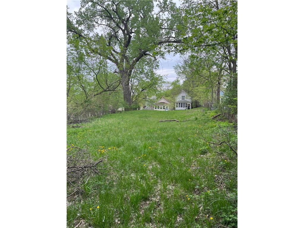 137 Sims Avenue Saint Paul MN 55117 7034341 image2