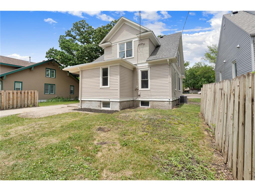137 South Street Owatonna MN 55060 7087035 image27