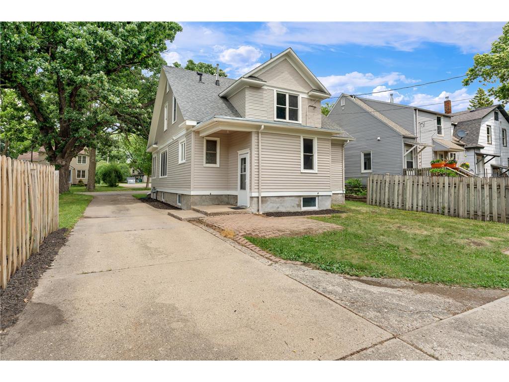 137 South Street Owatonna MN 55060 7087035 image29