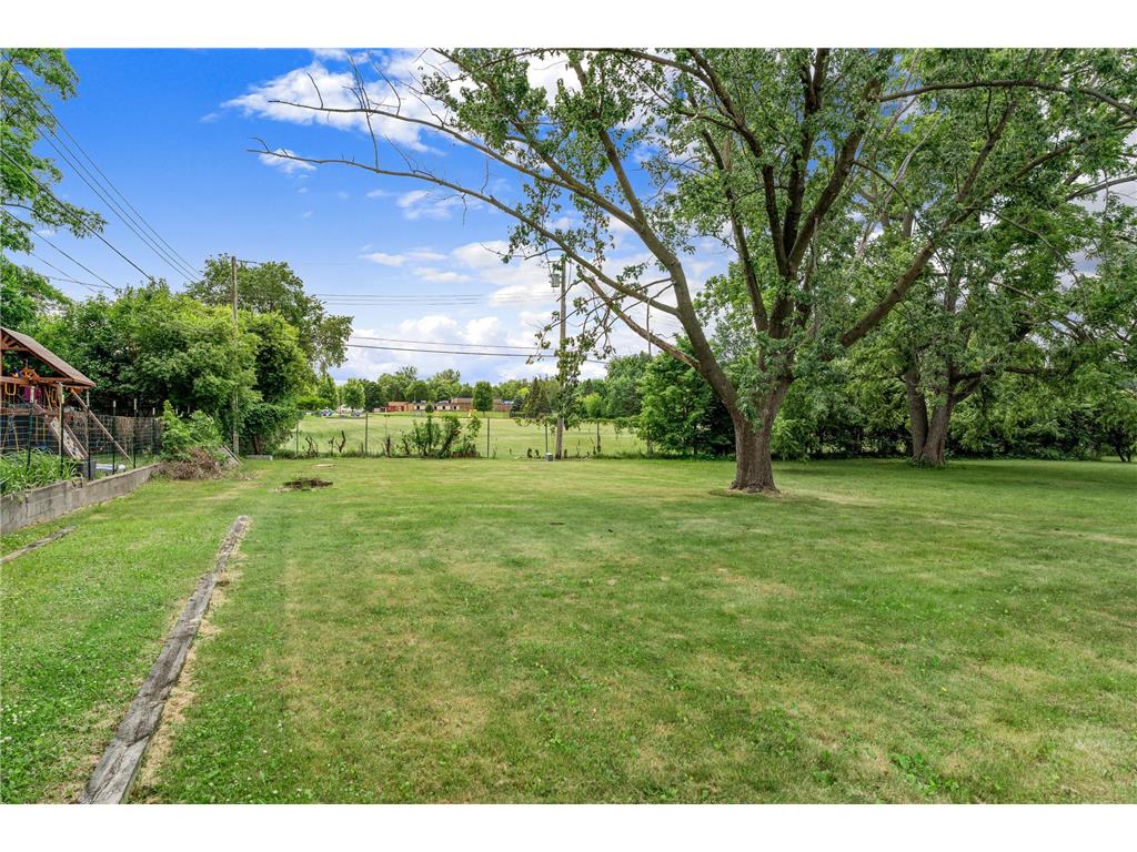 137 South Street Owatonna MN 55060 7087035 image33