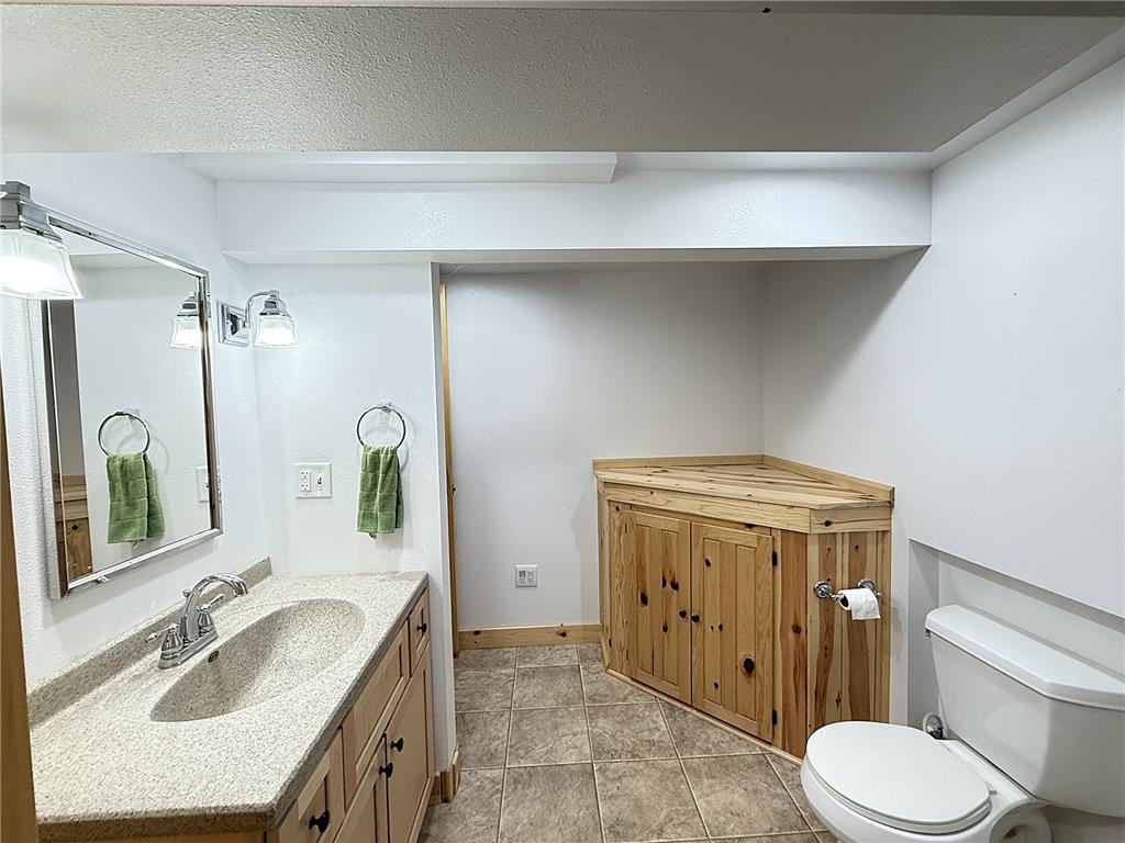 137 W 4th Street S Cottonwood MN 56229 7063497 image33