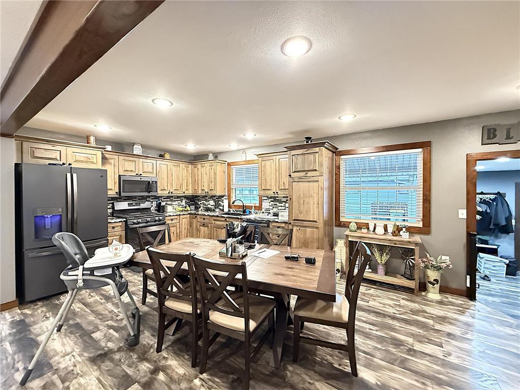 137 W 4th Street S Cottonwood MN 56229 7063497 image8