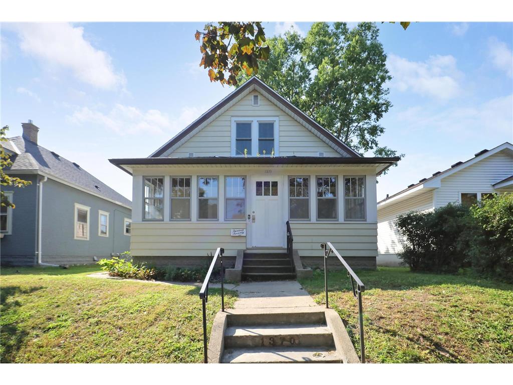 1370 Charles Avenue Saint Paul MN 55104 6579724 image1