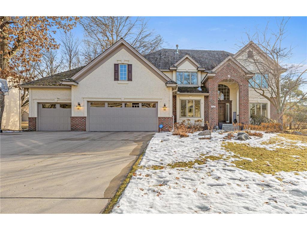 1370 Meadow Avenue Shoreview MN 55126 6641601 image1