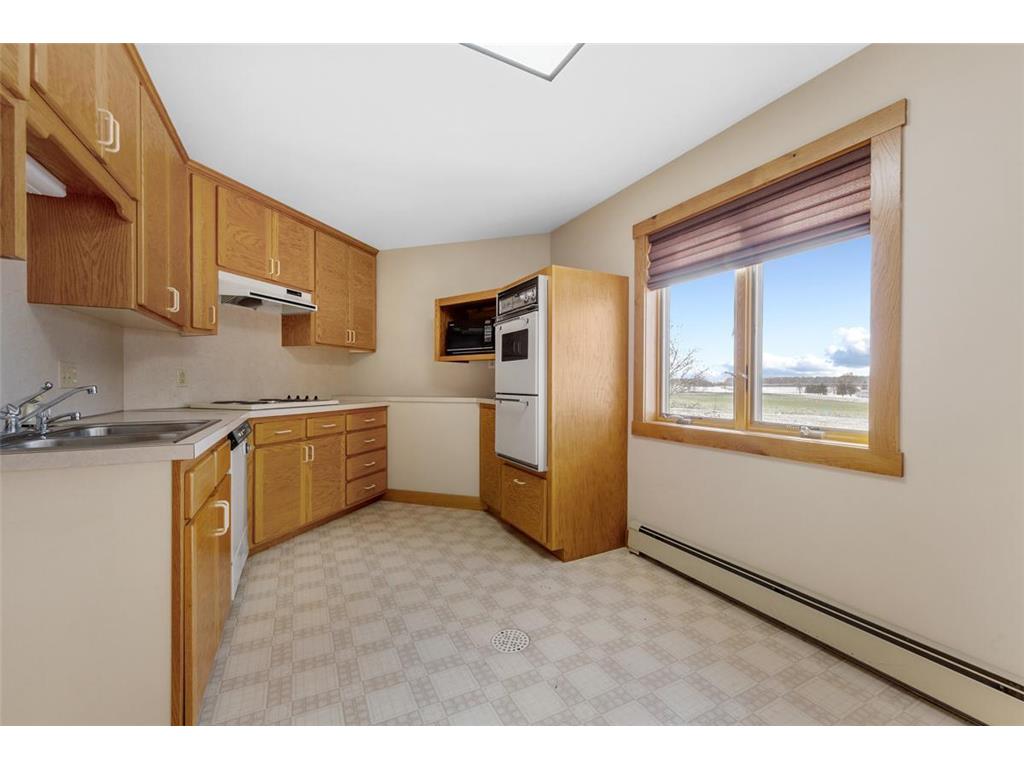 13701 Bagley Avenue Faribault MN 55021 6638921 image63