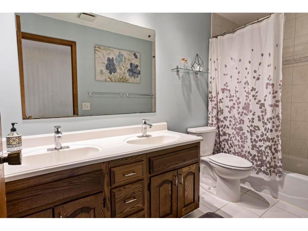 13701 Krestwood Drive Burnsville MN 55337 7062351 image16