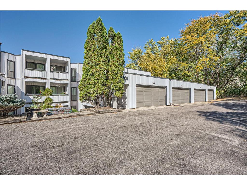 13701 Nicollet Avenue #103 Burnsville MN 55337 6643453 image1