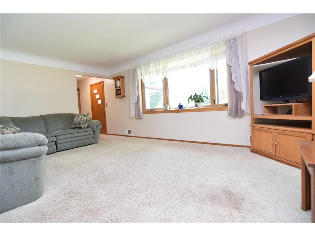 13702 Shirley Drive Burnsville MN 55337 7096137 image4